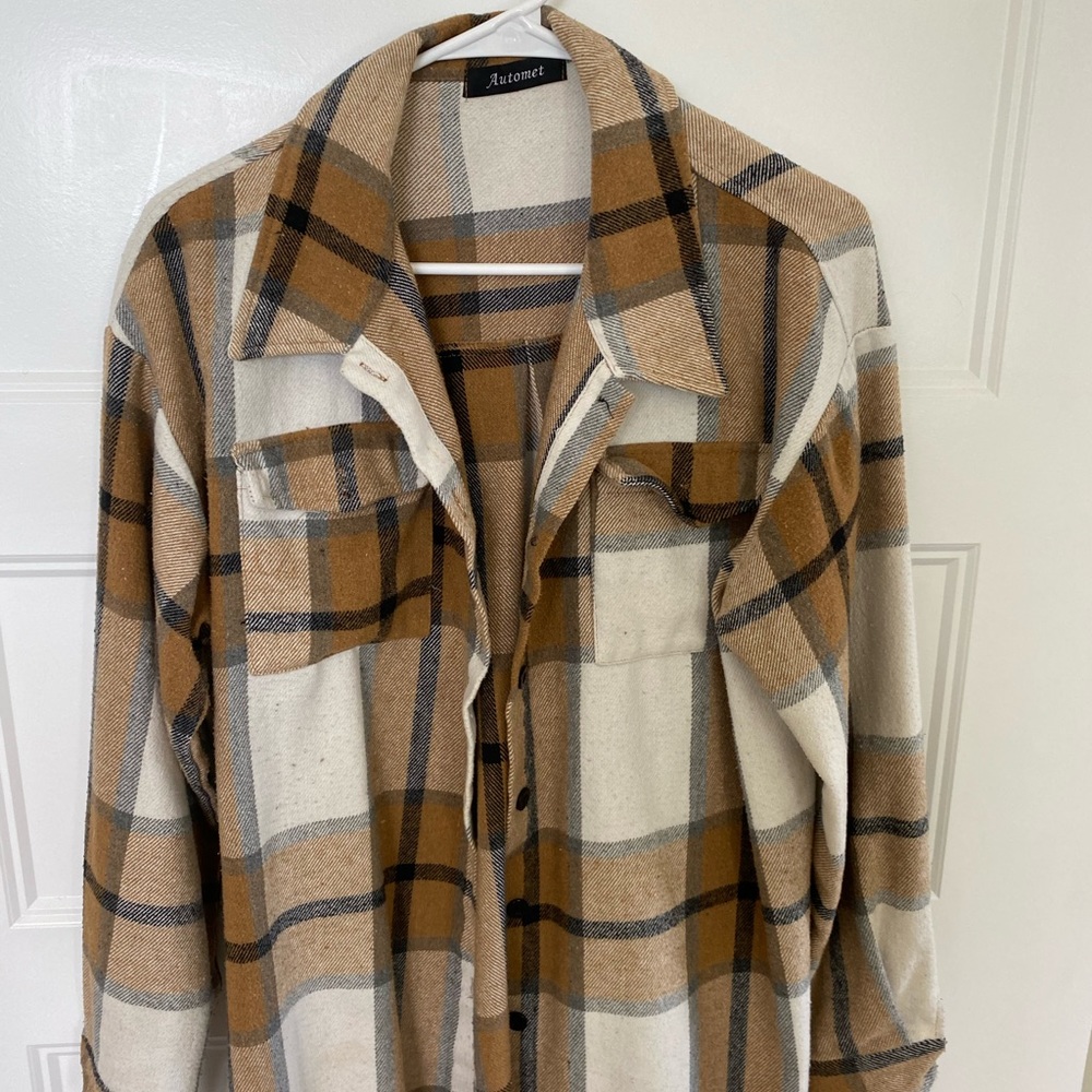 Shacket, hardly worn